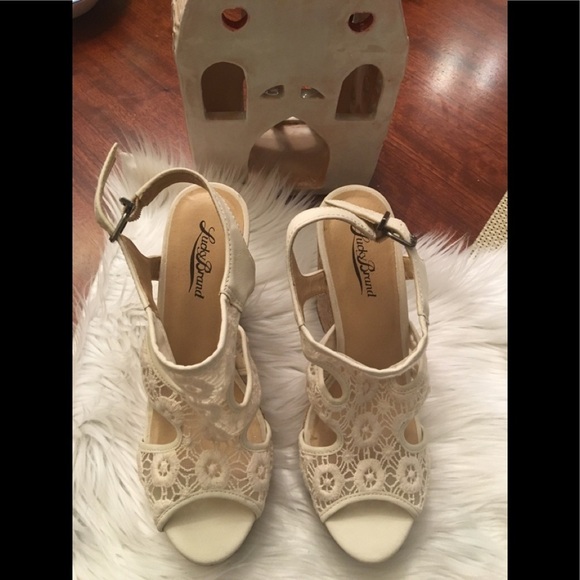 Lucky Brand Ranette Wedge Sandals White Off - Picture 1 of 8